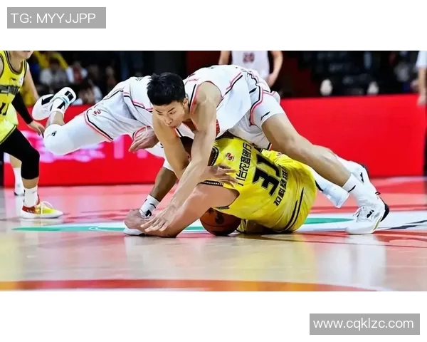 山东与吉林今晚激战正酣谁能在这场对决中笑到最后